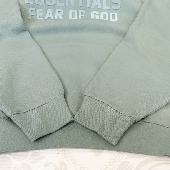 Essentials Fear Of God (FOG) Hoodie Sycamore size Small Spring Summer 2023